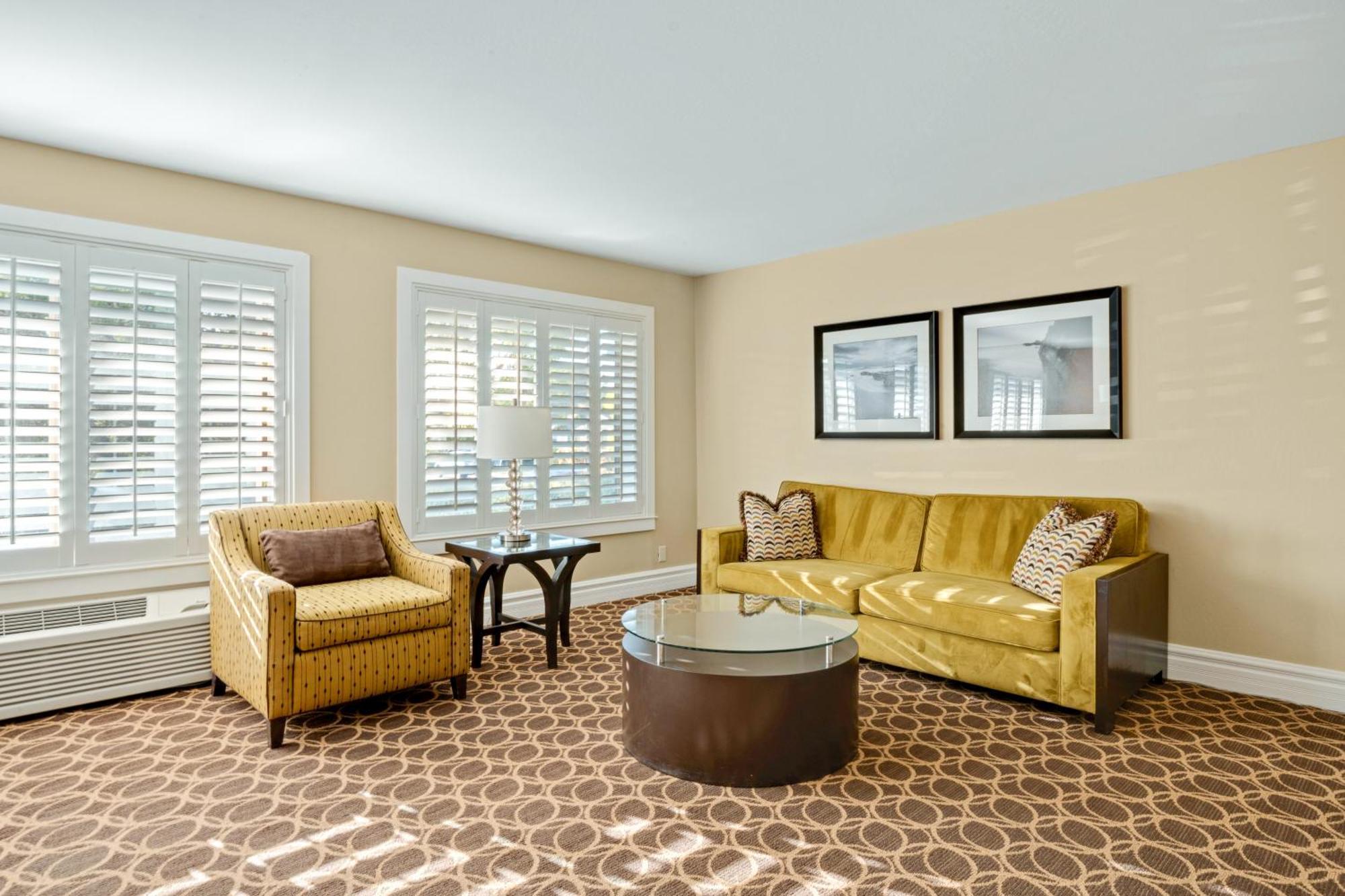 Marin Suites Hotel Corte Madera Exterior photo