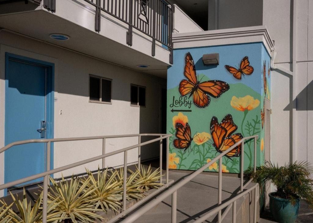 Marin Suites Hotel Corte Madera Exterior photo